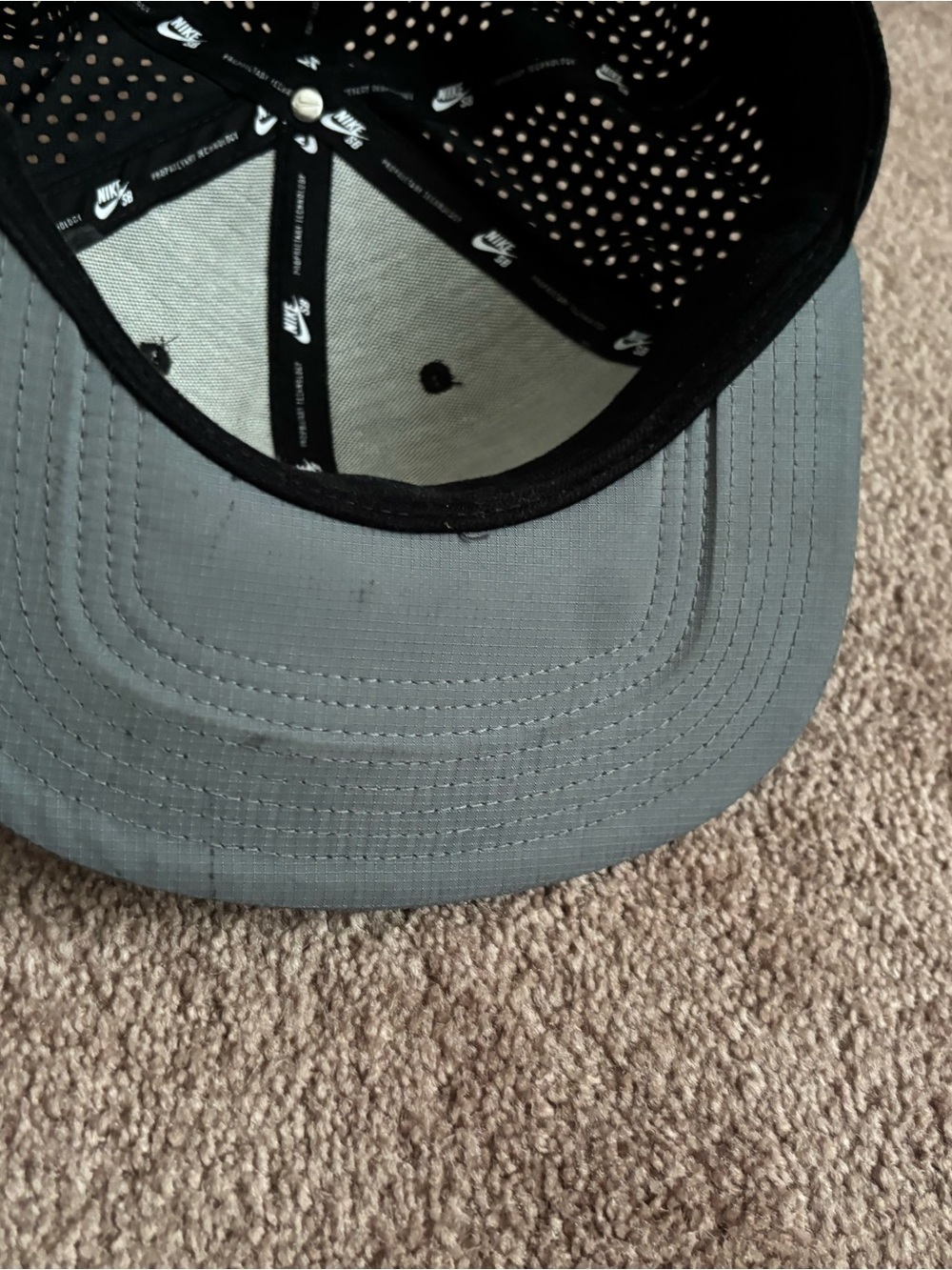 Nike SB SnapBack and camo hat bundle - Picture 3 of 4
